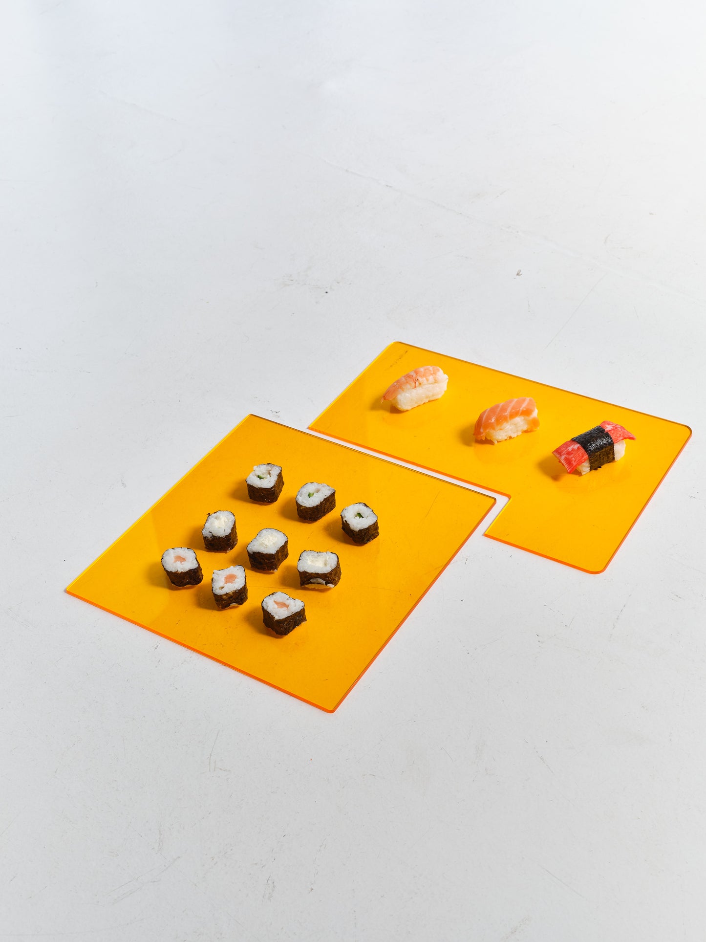 PERFECT MATCH.YELLOW SERVING PLATE