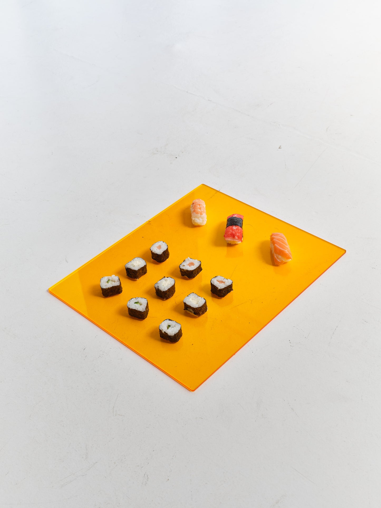 BAU TABLE MAT/SERVING PLATE