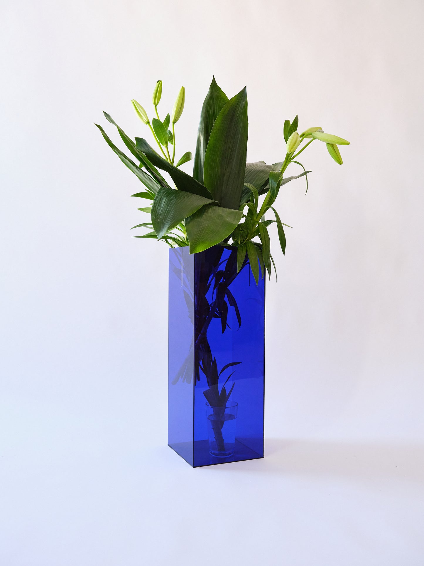 BAU VASE.BLUE