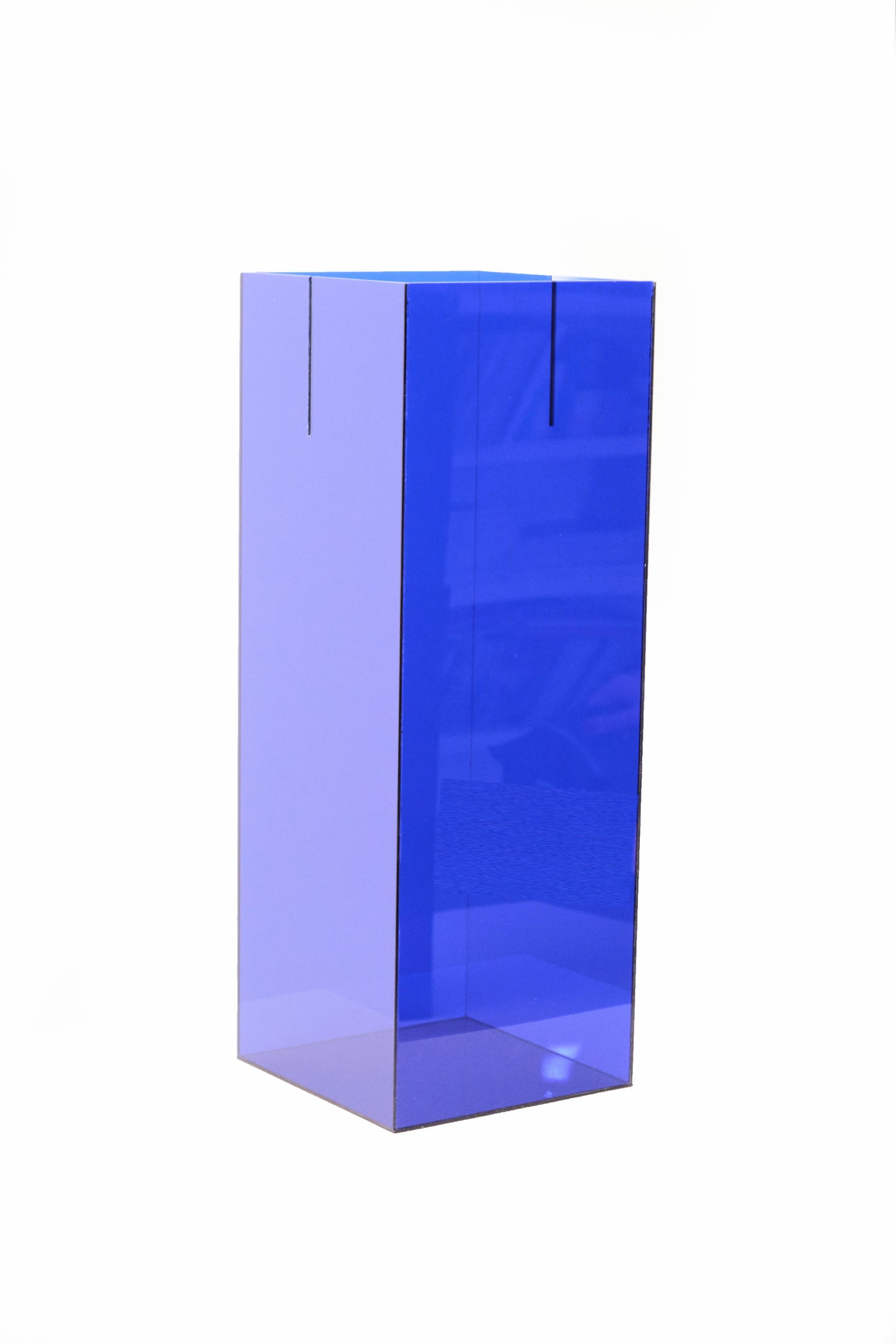 BAU VASE.BLUERED