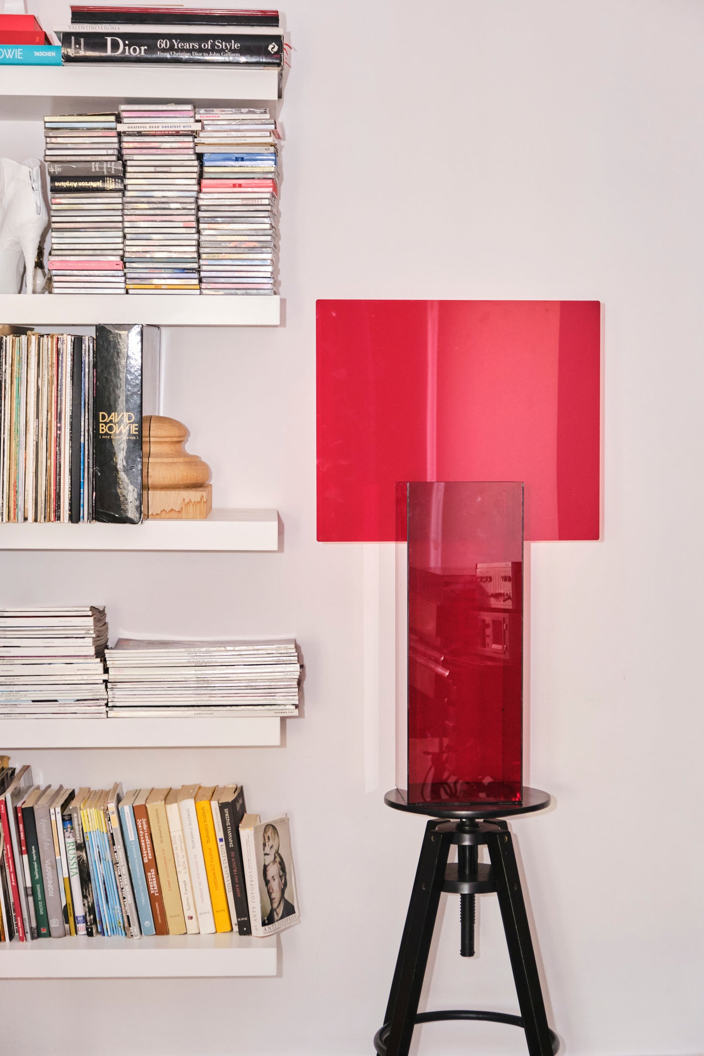 BAU VASE.RED