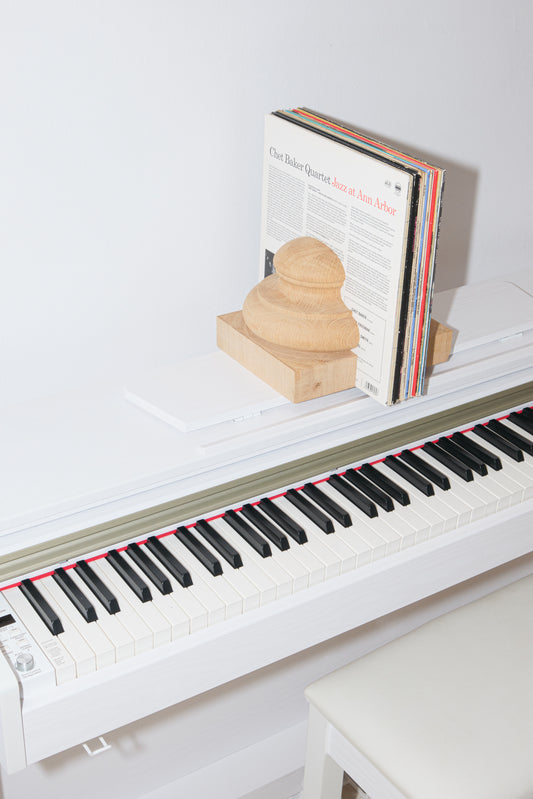 ROTONDA VINYL/BOOK HOLDER