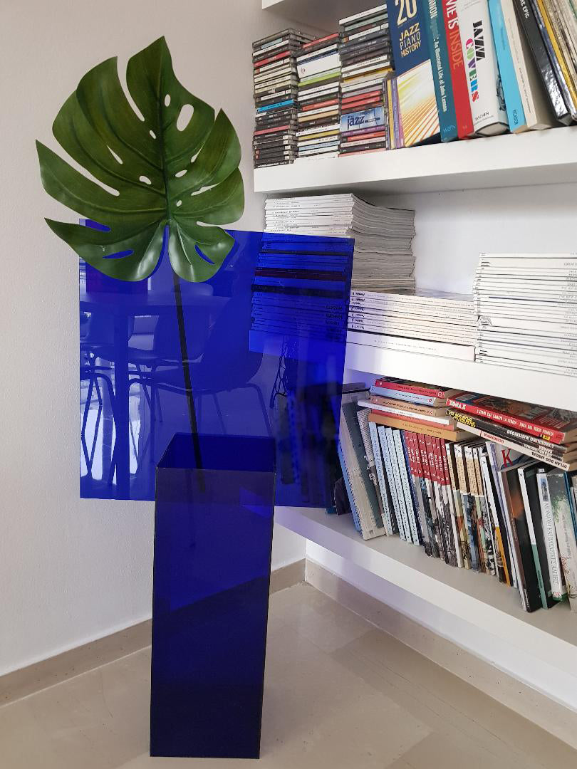 BAU VASE.BLUE